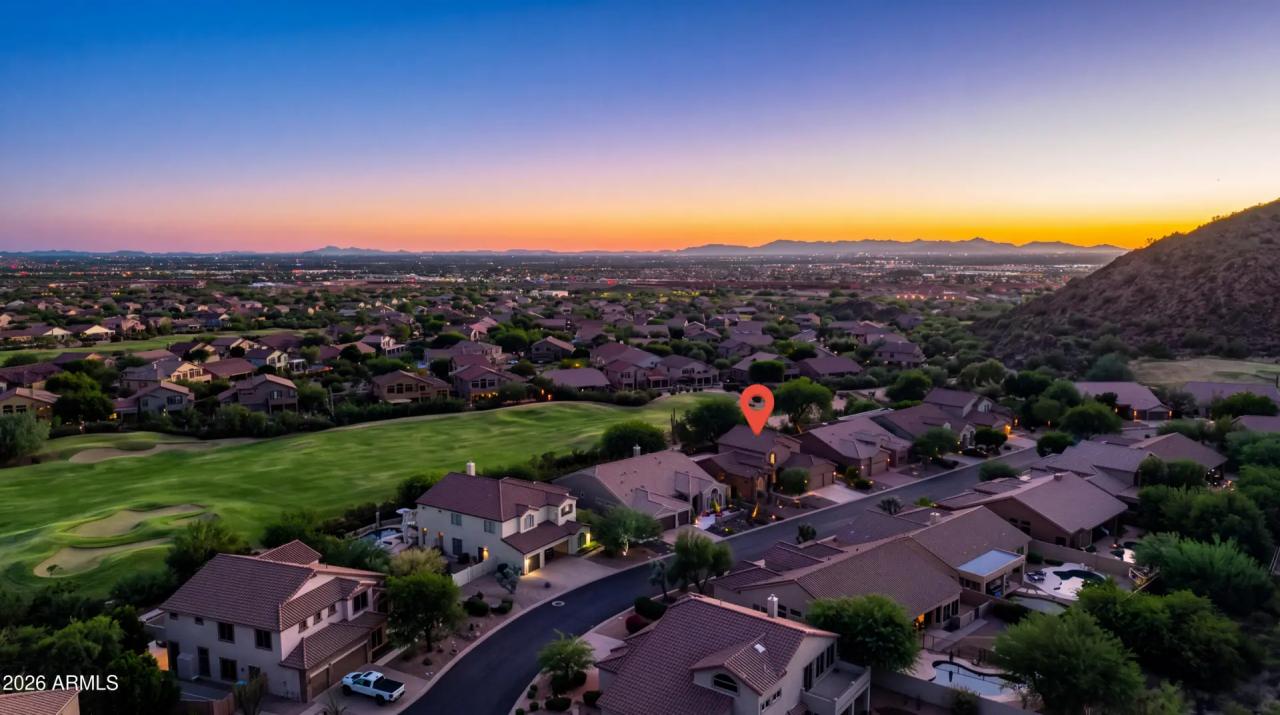 Real Estate Picture 3