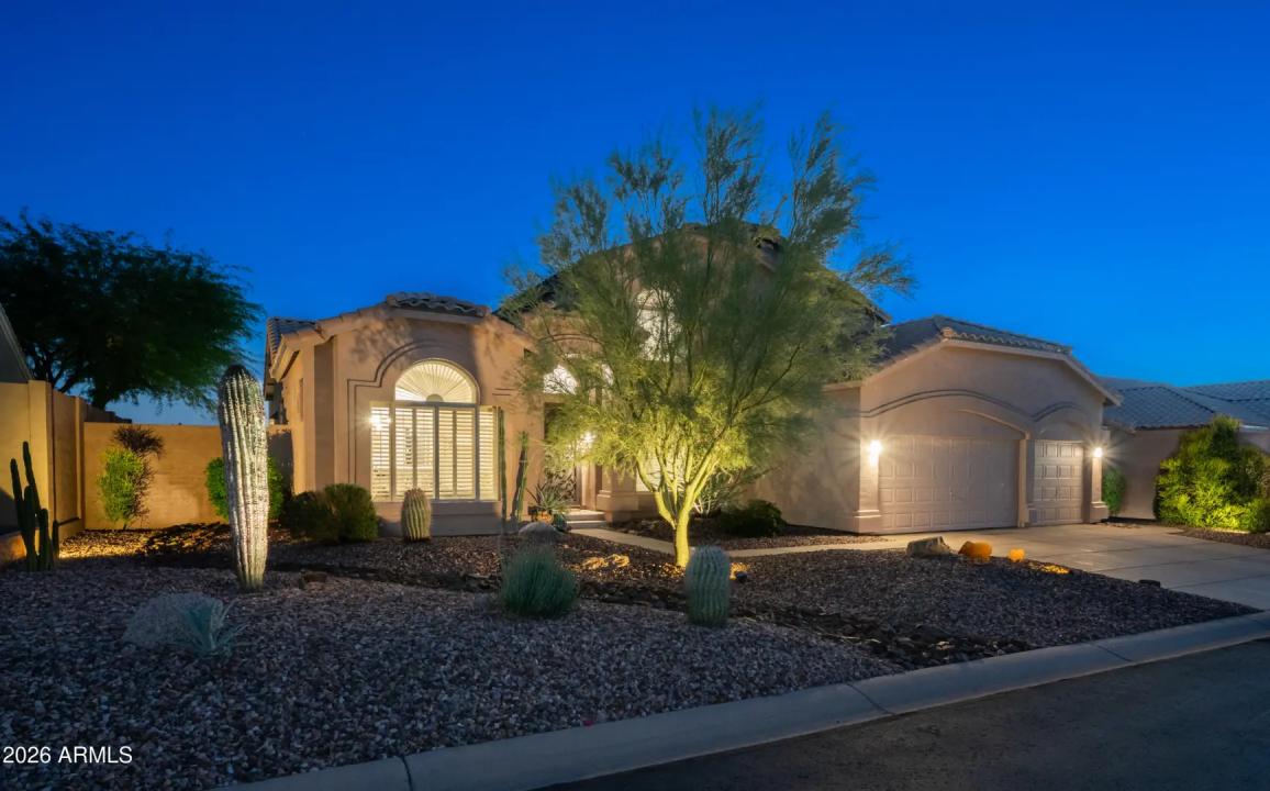 Real Estate Picture 8