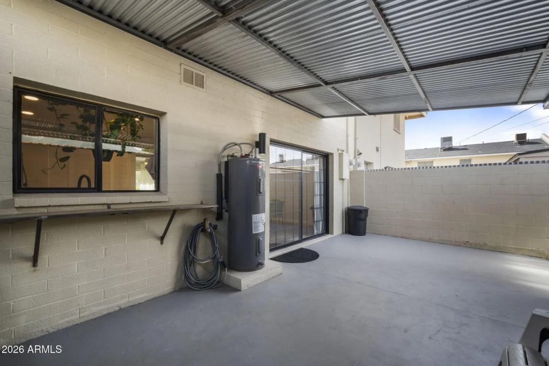 Real Estate Picture 37
