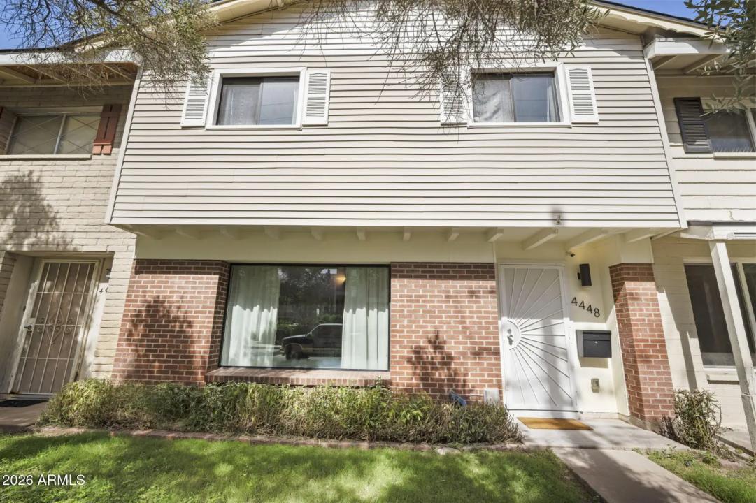 Real Estate Picture 42