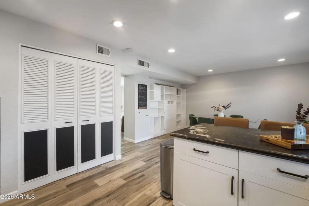 Real Estate Picture 20