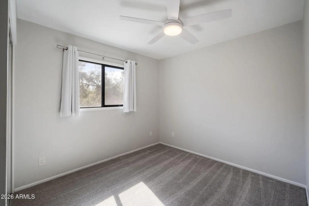 Real Estate Picture 29
