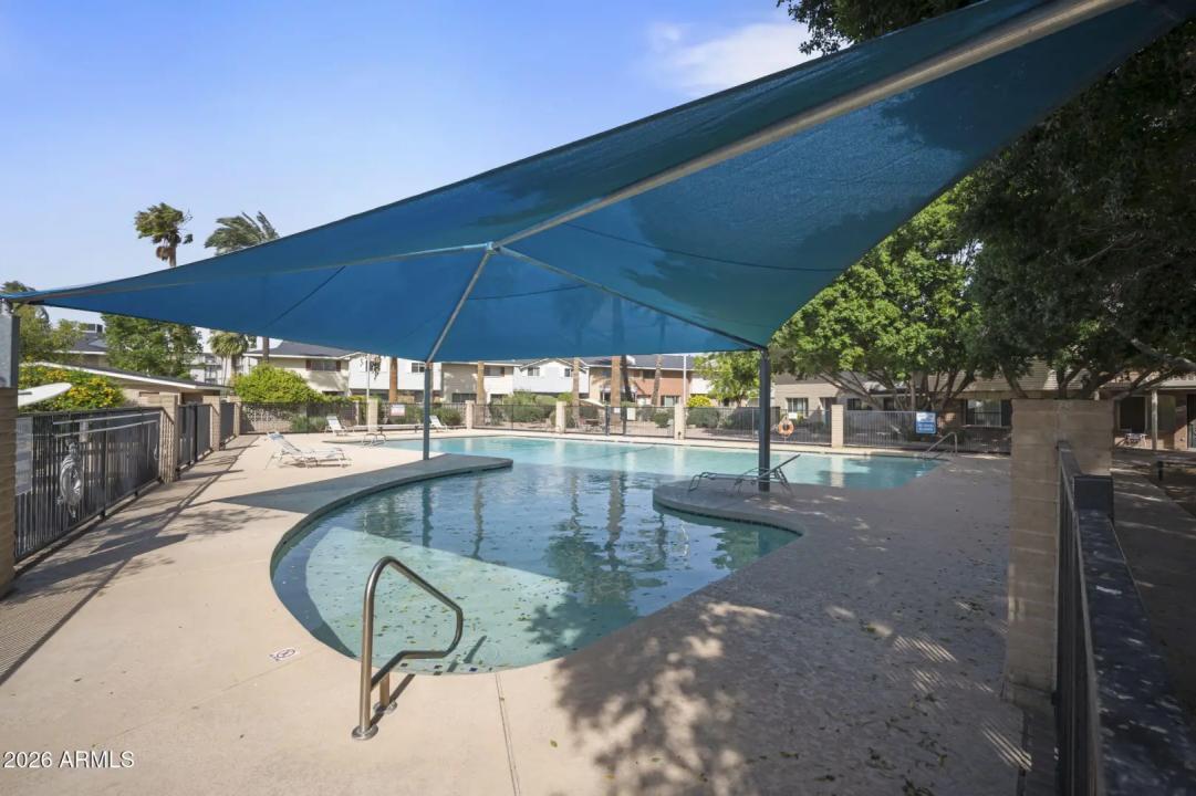 Real Estate Picture 43