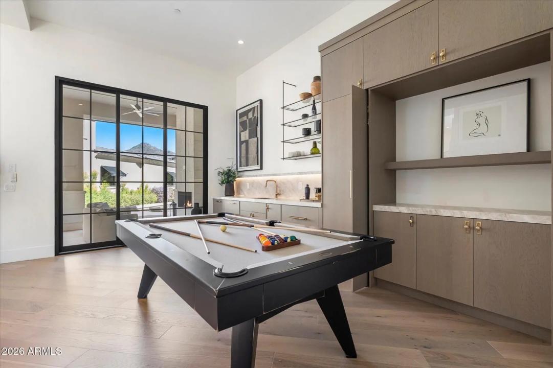 Real Estate Picture 21