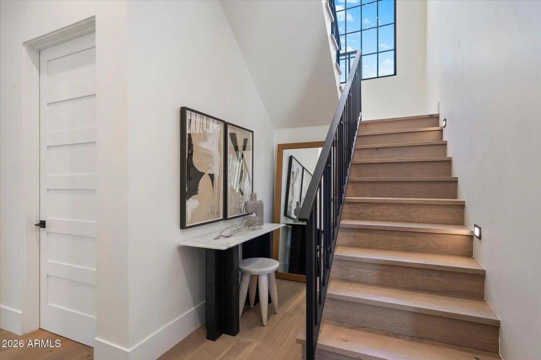 Real Estate Picture 26