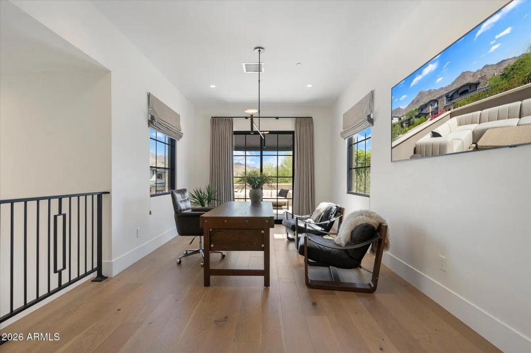 Real Estate Picture 28
