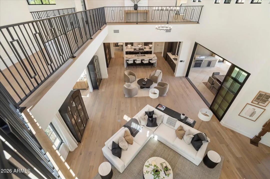 Real Estate Picture 33