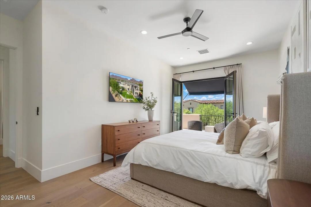 Real Estate Picture 49
