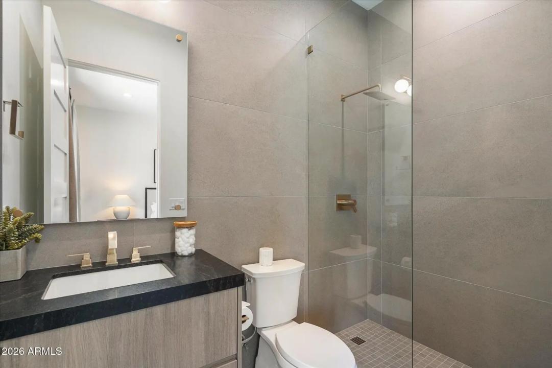 Real Estate Picture 53