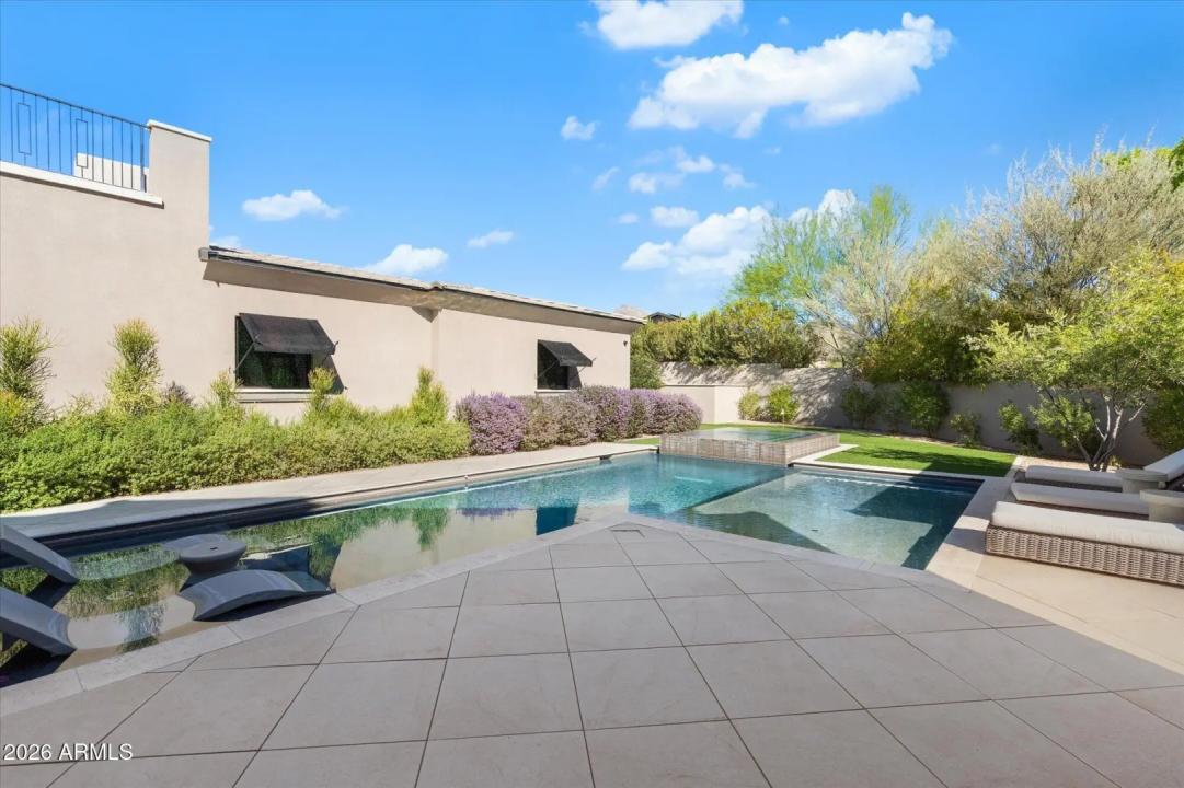 Real Estate Picture 76
