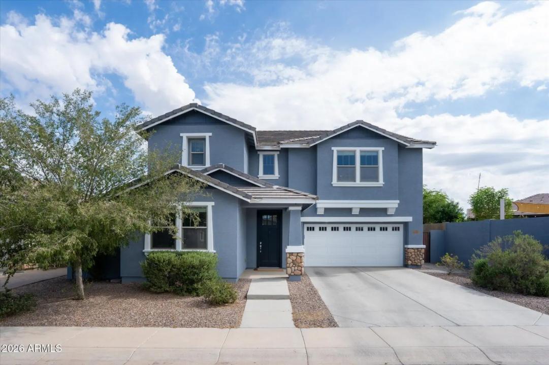 Real Estate Picture 1