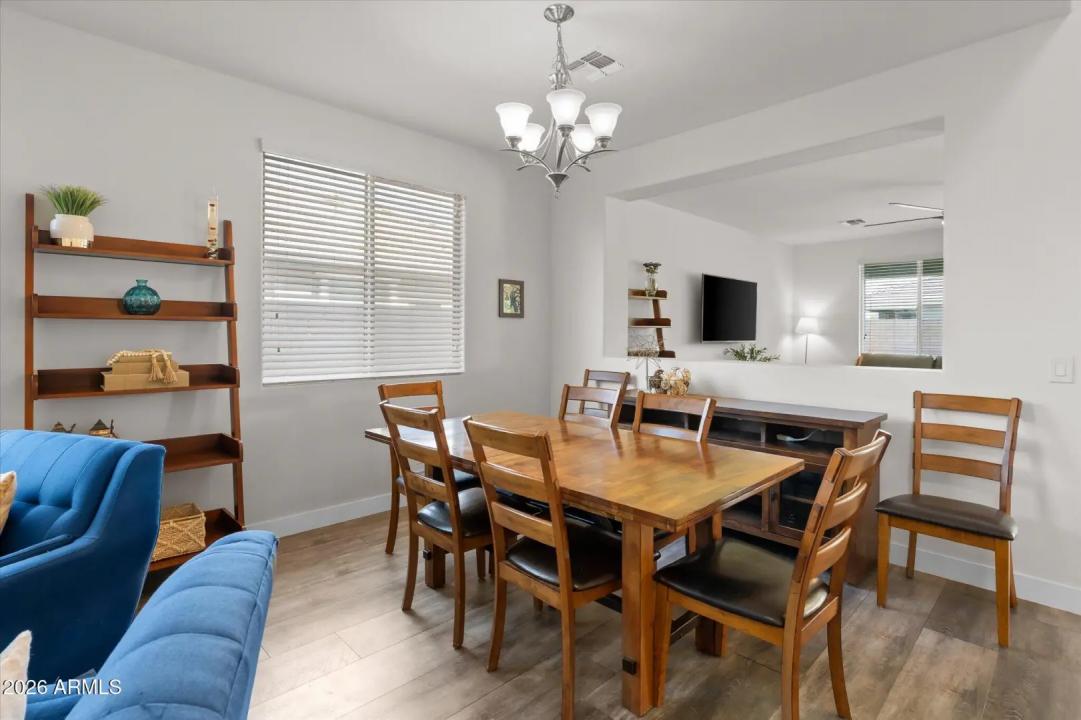 Real Estate Picture 10