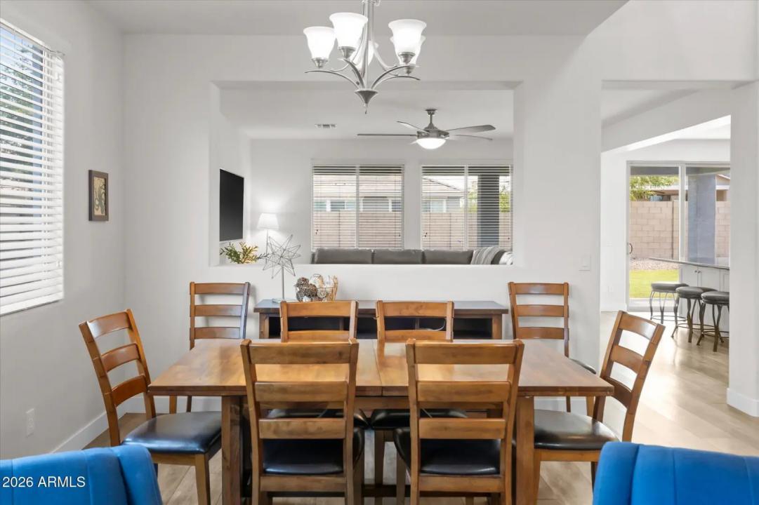 Real Estate Picture 12