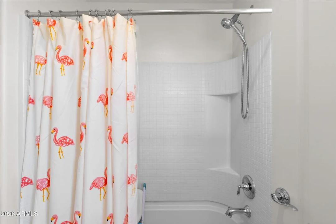 Real Estate Picture 37
