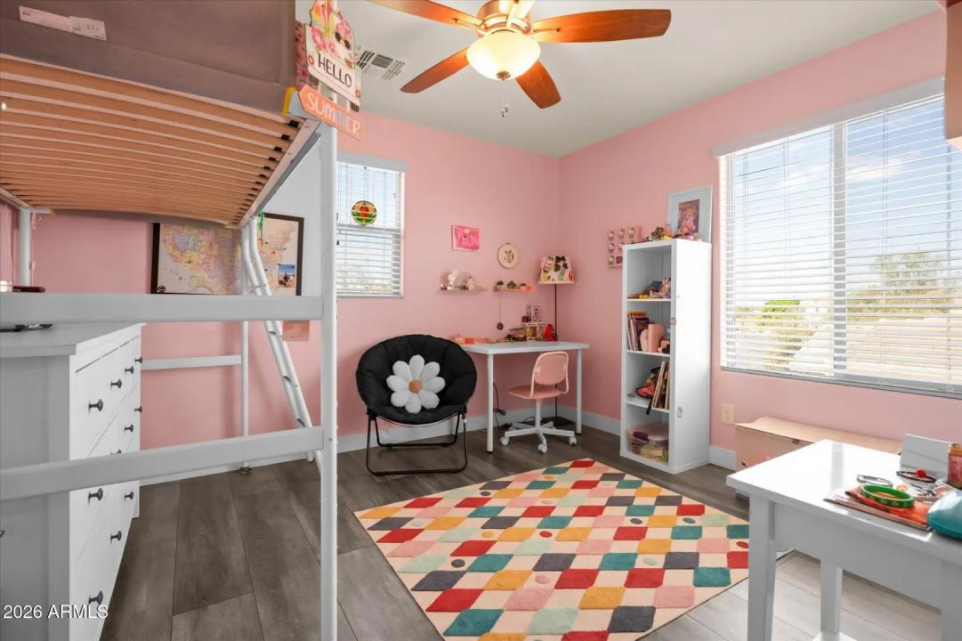 Real Estate Picture 40