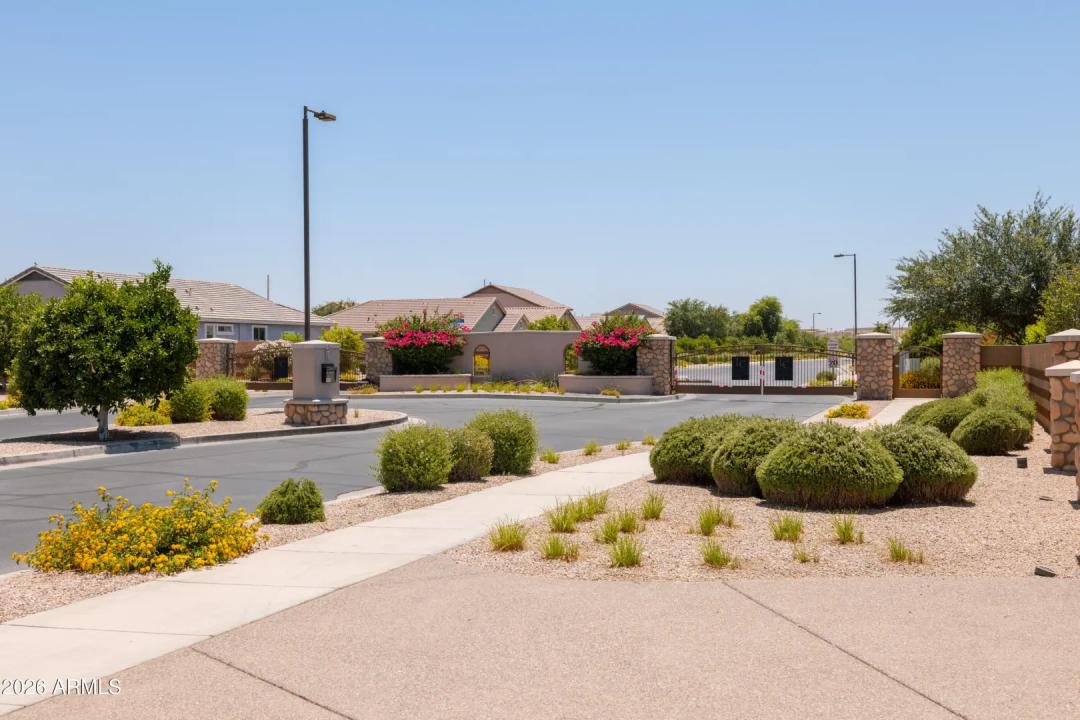 Real Estate Picture 55