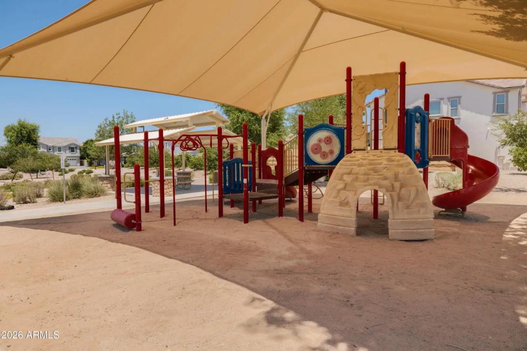 Real Estate Picture 57