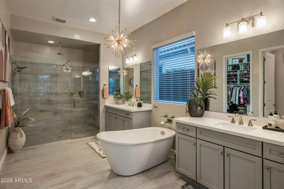 Real Estate Picture 29