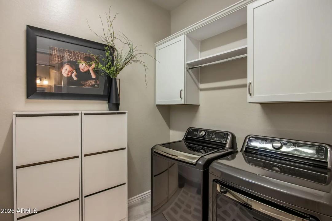 Real Estate Picture 36