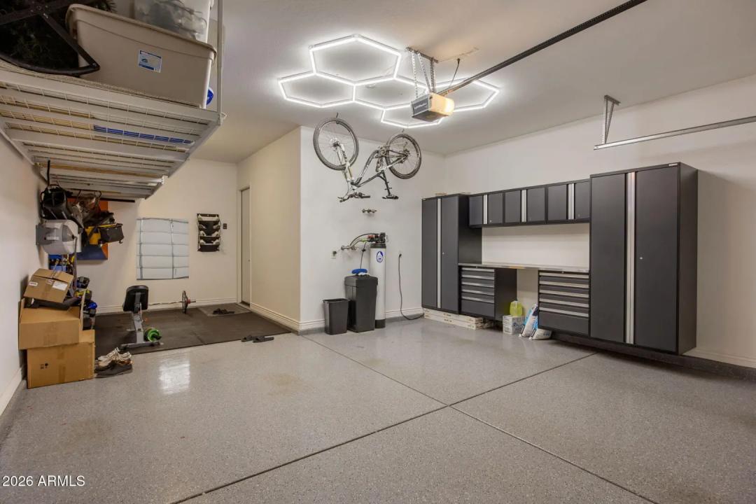 Real Estate Picture 38