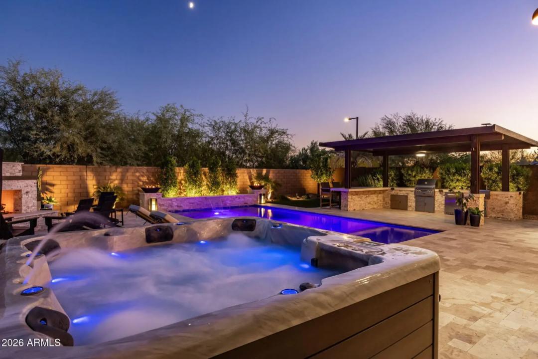 Real Estate Picture 48