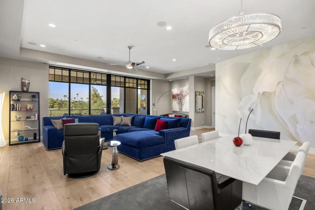 Real Estate Picture 24