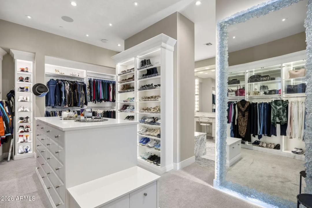 Real Estate Picture 33
