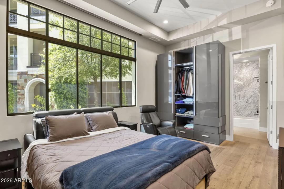 Real Estate Picture 35