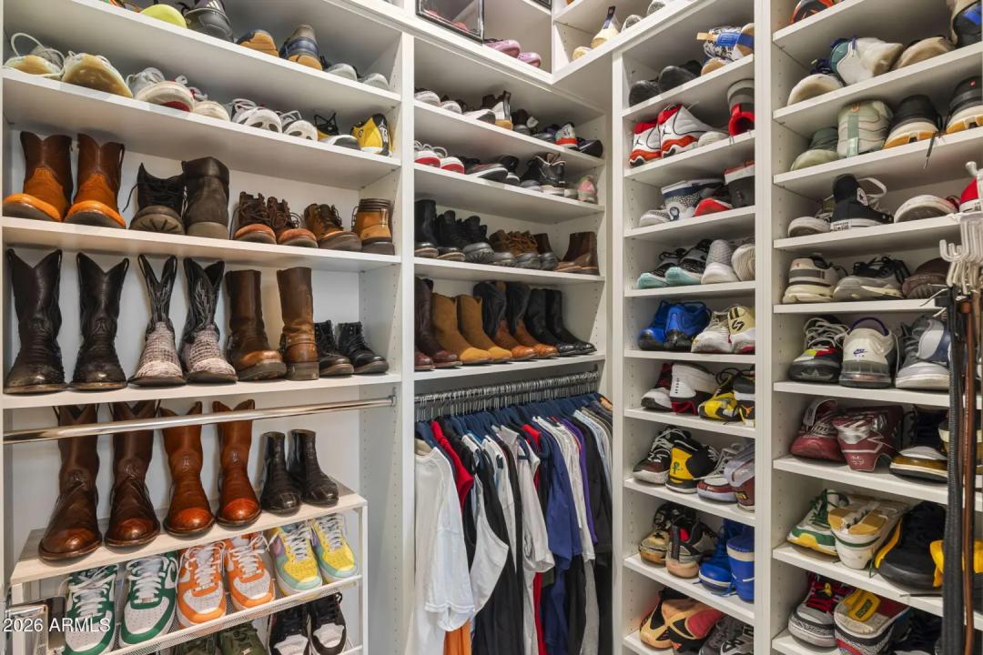 Real Estate Picture 38