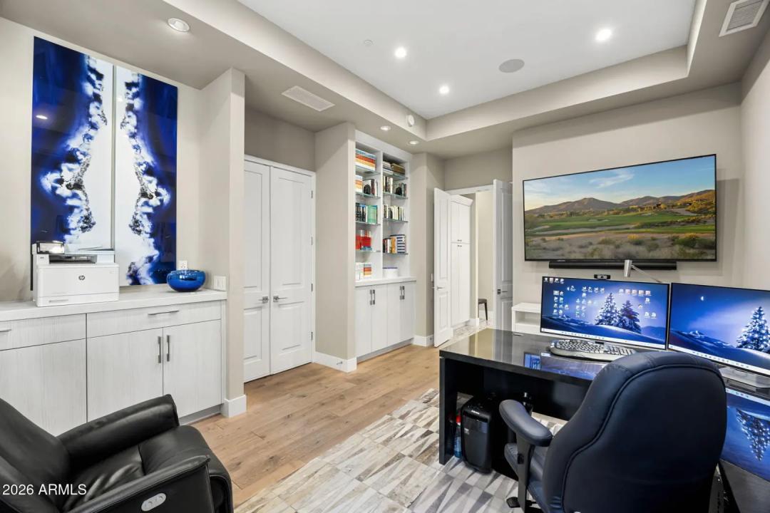 Real Estate Picture 40