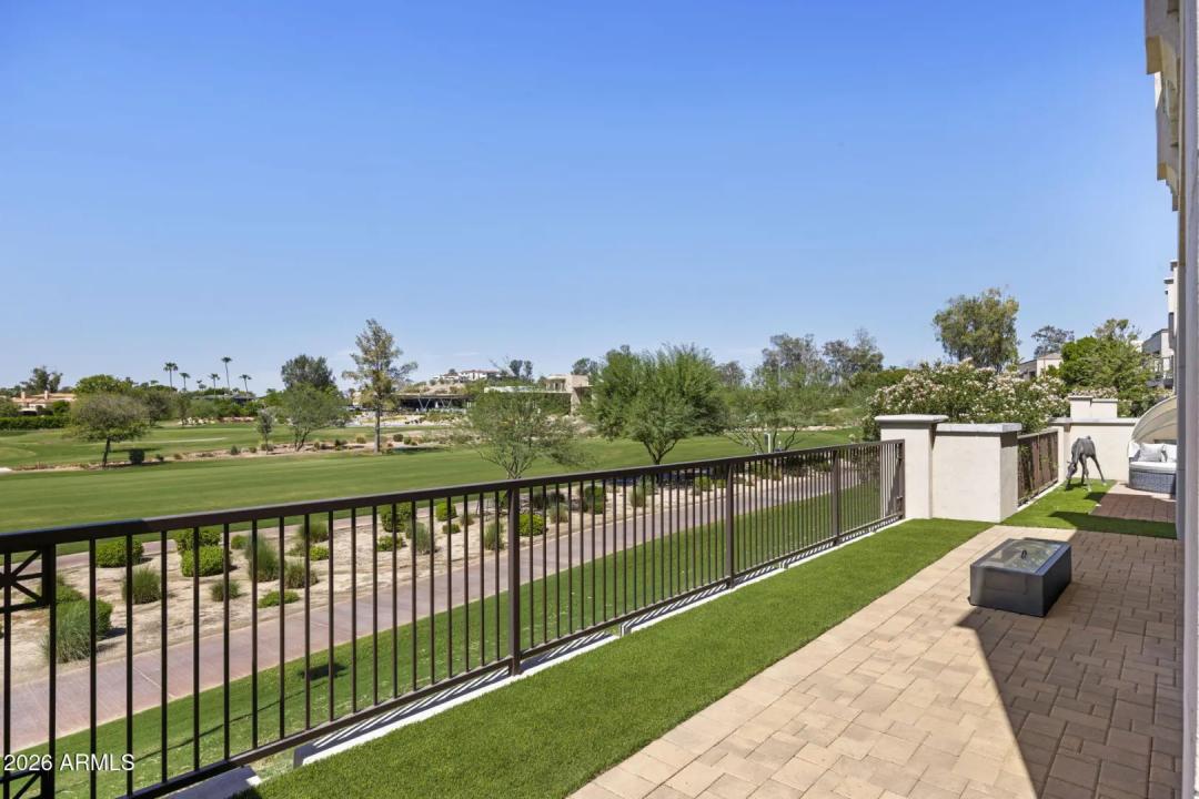 Real Estate Picture 52