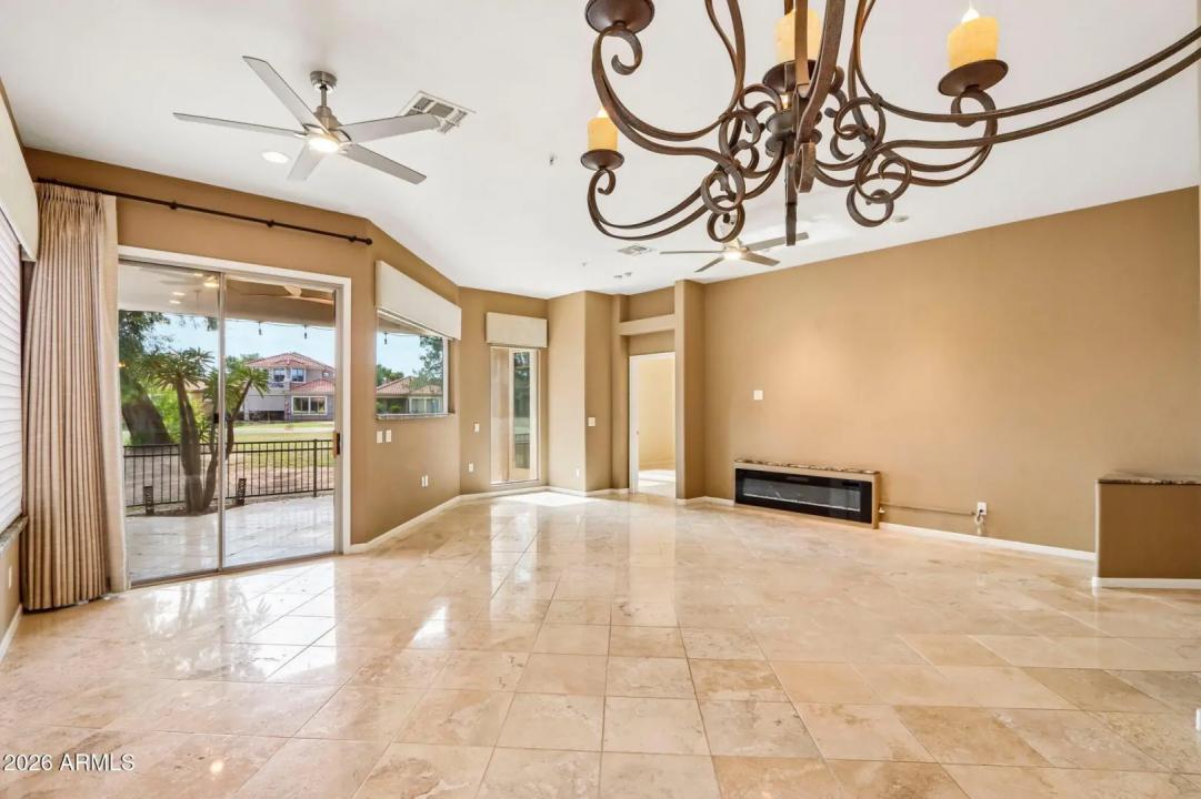 Real Estate Picture 9