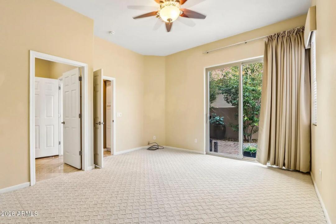 Real Estate Picture 17