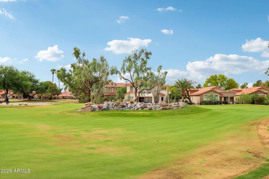 Real Estate Picture 39