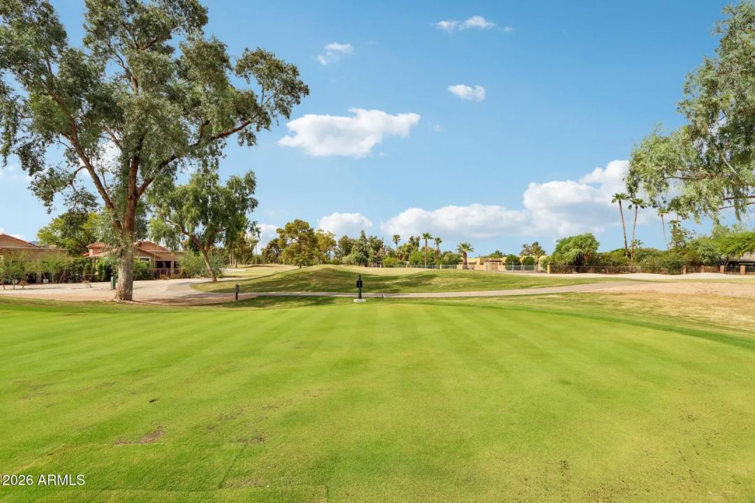 Real Estate Picture 40