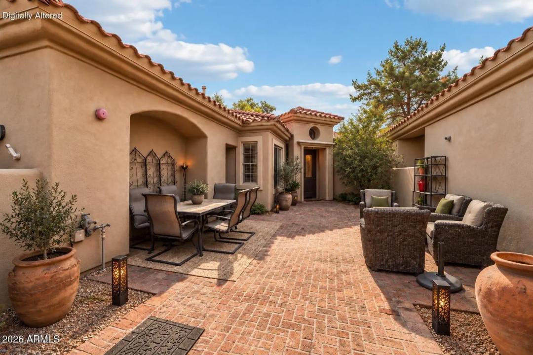 Real Estate Picture 2