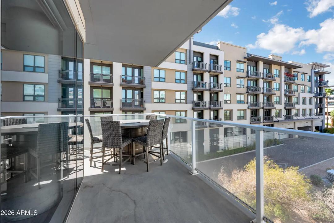 Real Estate Picture 19