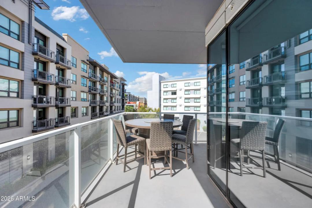 Real Estate Picture 20