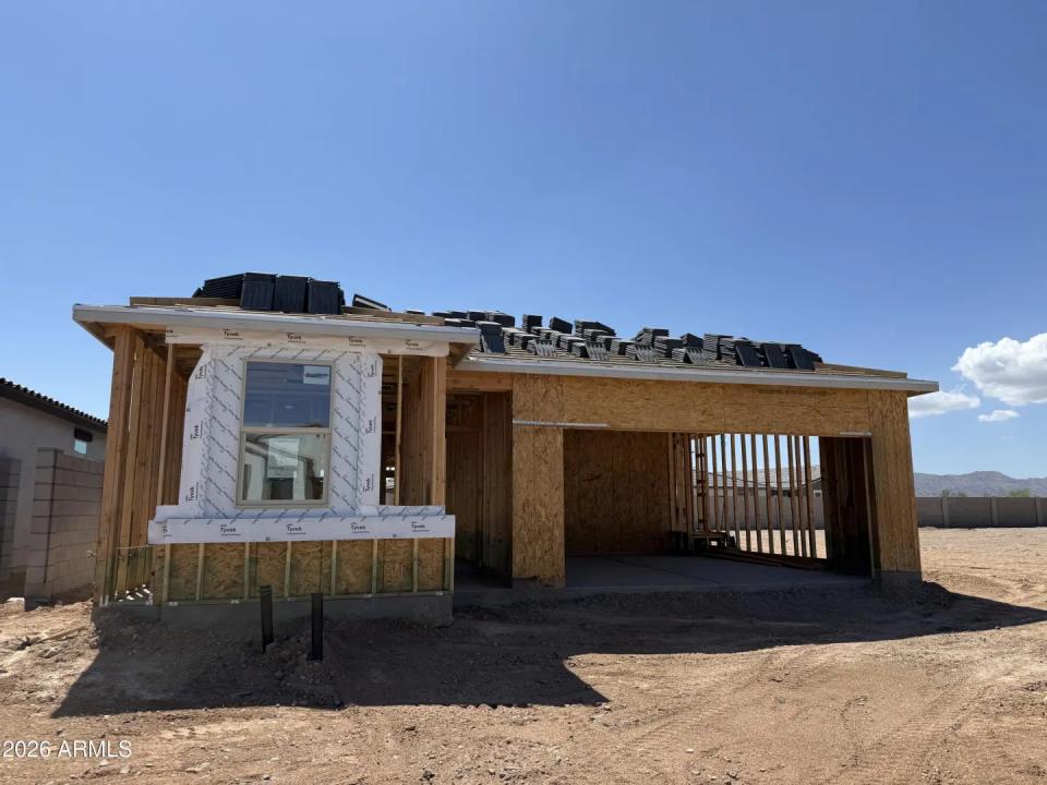 Real Estate Picture 2