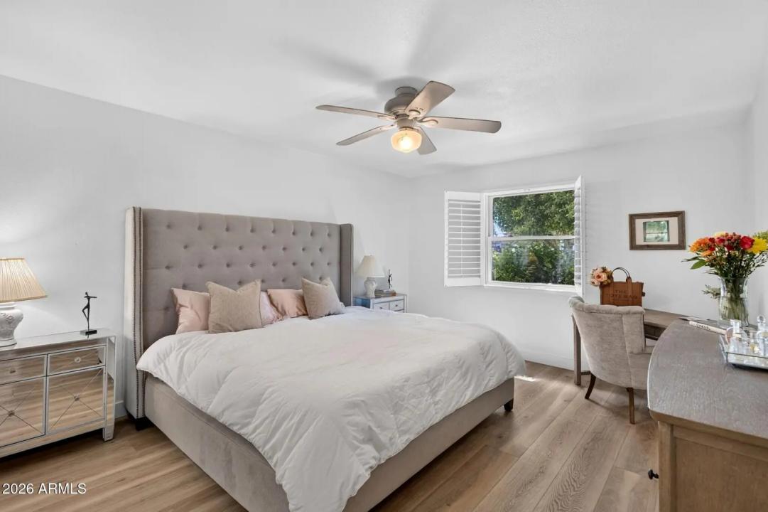 Real Estate Picture 2