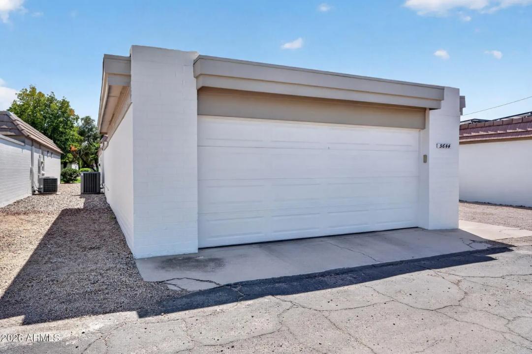 Real Estate Picture 21