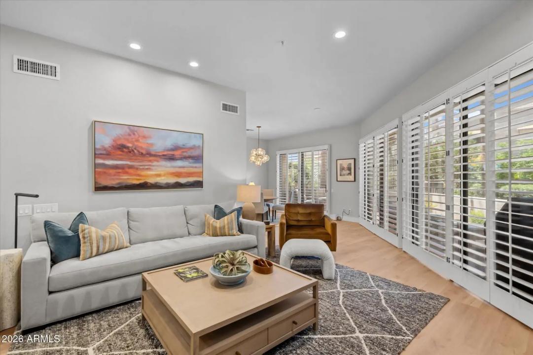 8989 N GAINEY CENTER Drive 104 Scottsdale AZ 85258