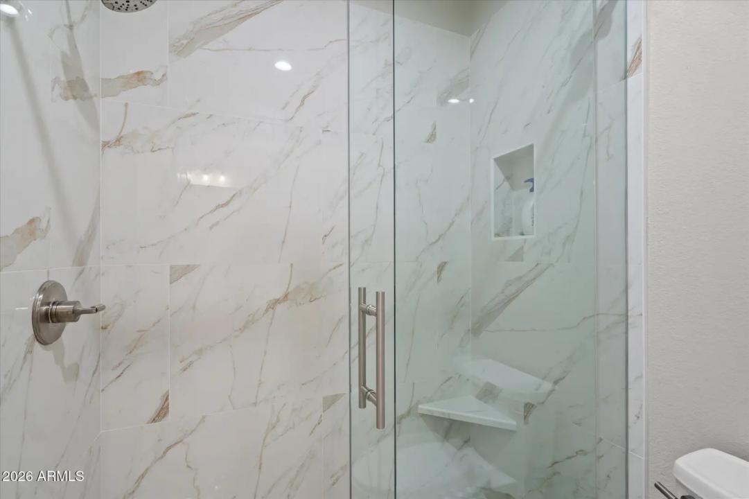Real Estate Picture 20
