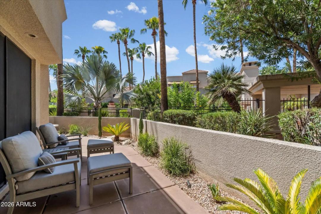 Real Estate Picture 25