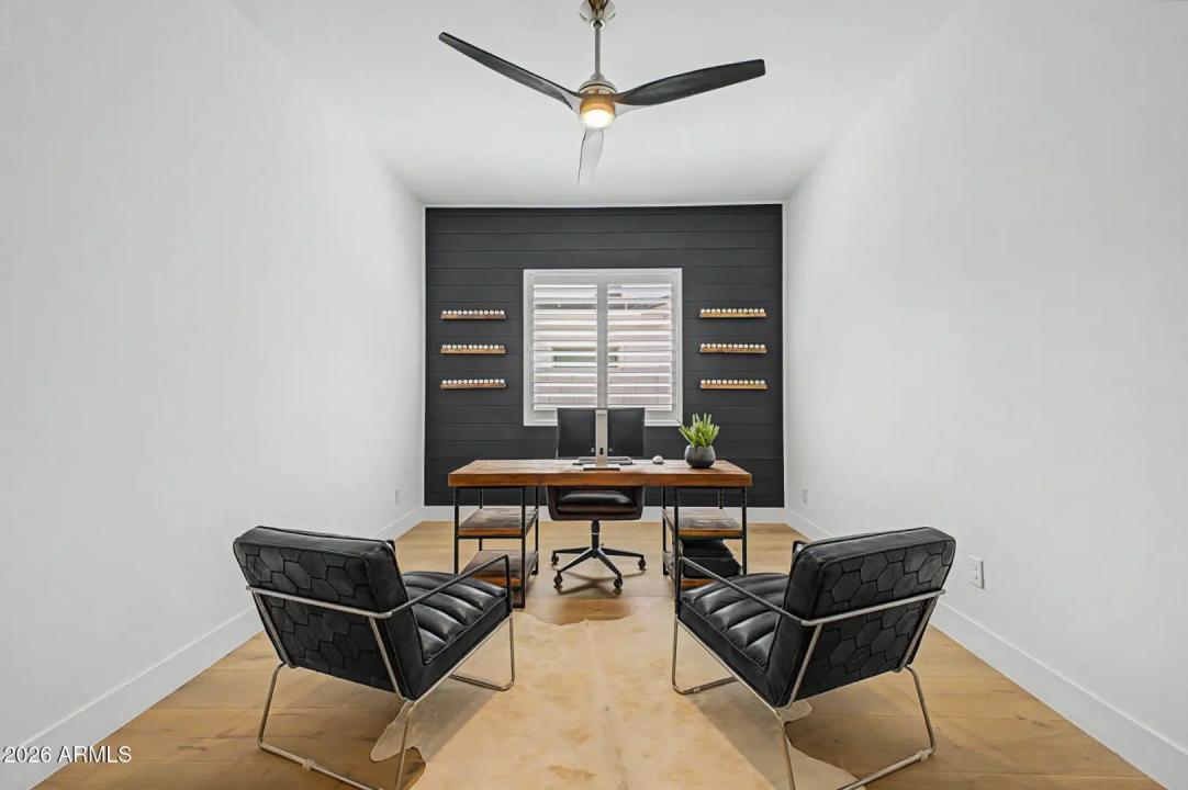 Real Estate Picture 37