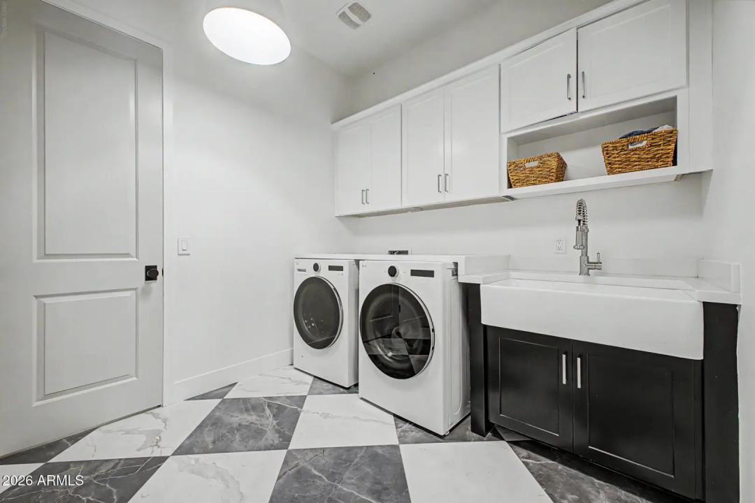 Real Estate Picture 42