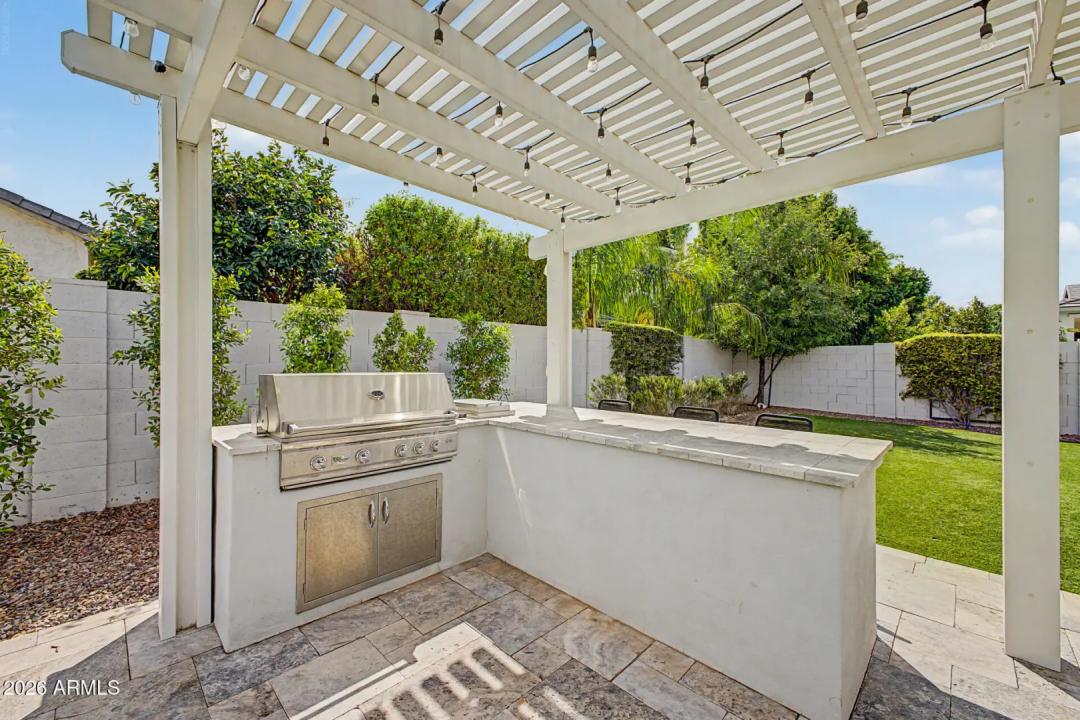 Real Estate Picture 45