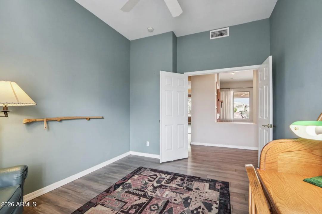 Real Estate Picture 18