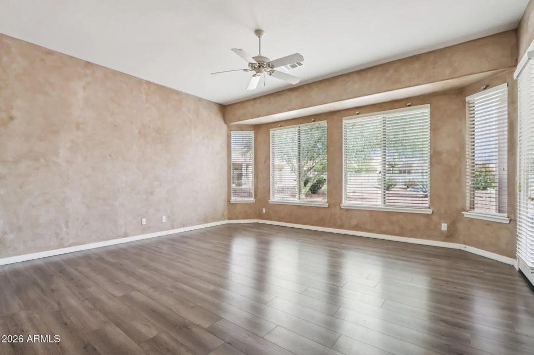 Real Estate Picture 21
