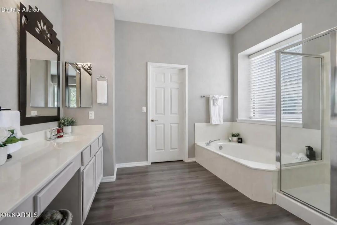 Real Estate Picture 25